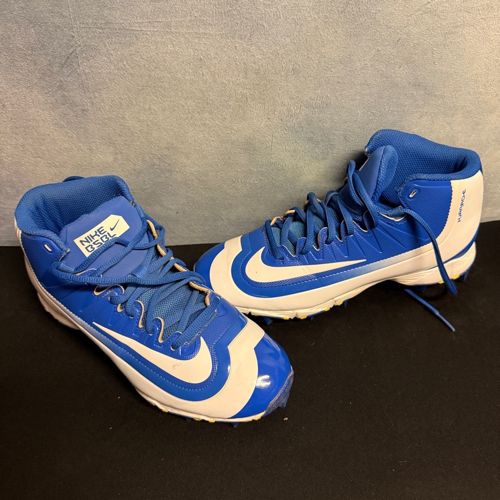 Nike hurache cleats